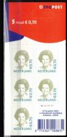 Nederland 2002. Koningin Beatrix.  Nvph nr.Va2043 5x 3,00 in velletje met TPG logo en dicht hangoog. POSTFRIS