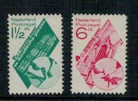 Frankeerzegels Nederland NVPH nrs. 238-239 postfris