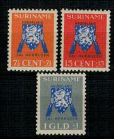 Frankeerzegels Ned.Suriname NVPH nrs. 197-199 postfris