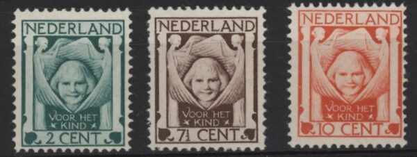 Frankeerzegels Nederland NVPH nrs. 141-143 ongebruikt