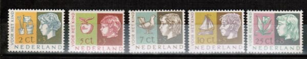 Frankeerzegels Nederland NVPH nrs. 612-616 postfris