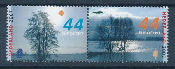 Frankeerzegels Nederland NVPH nrs 2528-2529 postfris