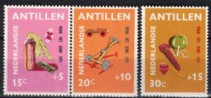 Frankeerzegels Ned.Antillen NVPH nrs. 442-444 postfris