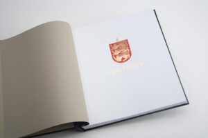 Luxe titelvel Guernsey (per 1)