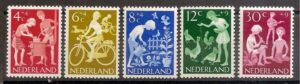Frankeerserie Nederland NVPH nrs. 779-783 postfris