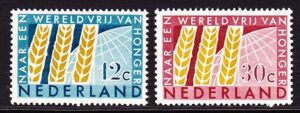Frankeerzegels Nederland NVPH nrs. 784-785 postfris