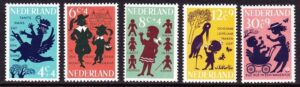 Frankeerserie Nederland NVPH nrs. 802-806 postfris