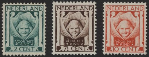 Frankeerzegels Nederland NVPH nrs. 141-143 postfris