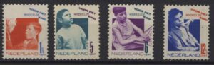 Frankeerzegels Nederland NVPH nrs. 240-243 postfris